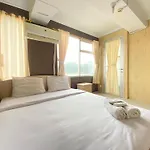 Spacious And Serene Studio Room Apartment At Jarrdin Cihampelas By Travelio