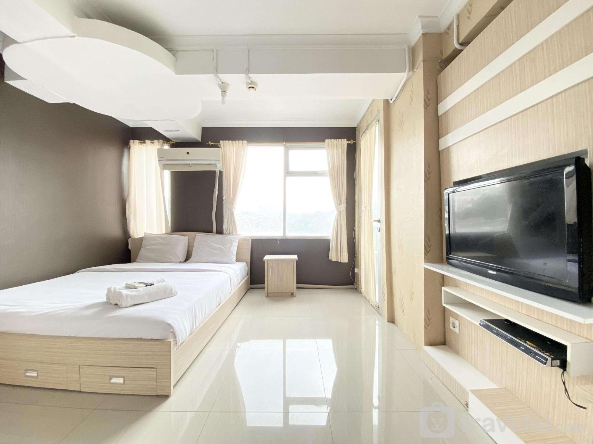 Spacious And Serene At Jarrdin Cihampelas By Travelio Bandung
